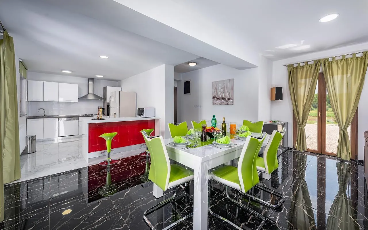 Villa Frankovici 0*, Pazin Croatia